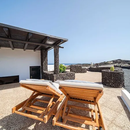 Vista Luna Holiday home